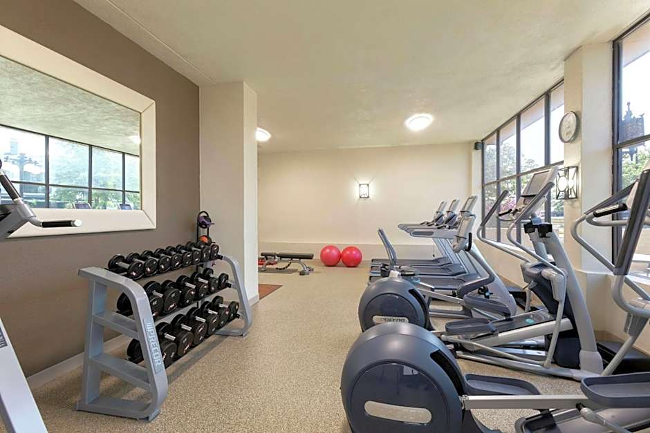 Embassy Suites By Hilton Hotel Tulsa-I-44