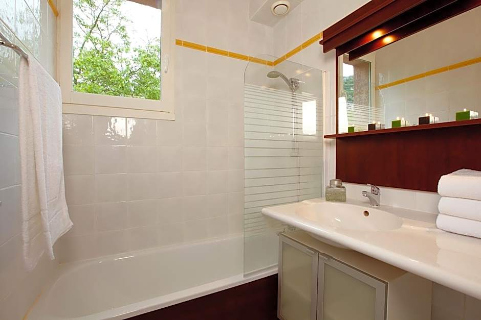 Vacancéole - Le Domaine de Chames - Pont d'Arc