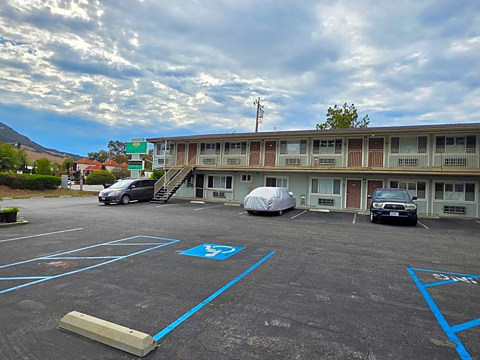 San Luis Inn And Suites