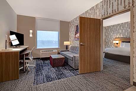 1 King Bed 1 Bedroom Suite Nonsmoking