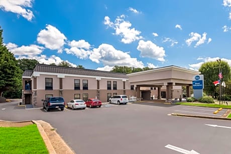 Best Western Albemarle Inn
