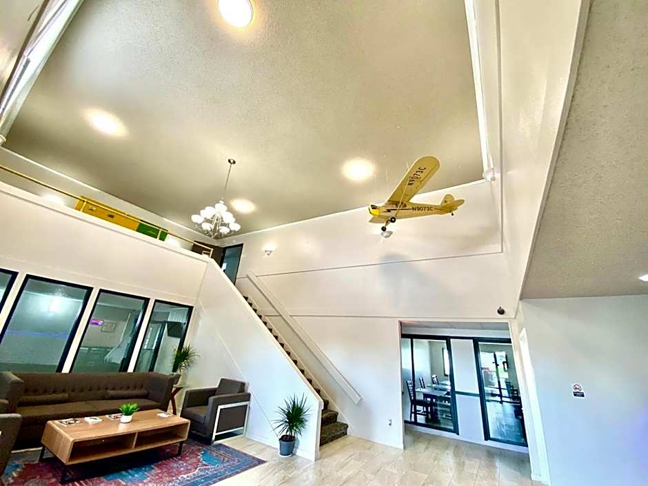 Baymont by Wyndham Oshkosh Airport