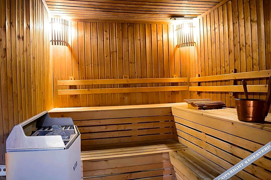 A-One Boutique Hotel