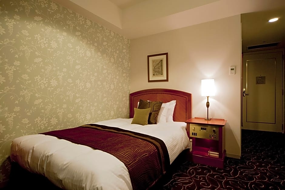 Takakura Hotel Fukuoka