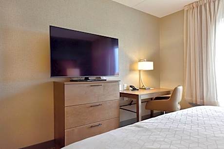 1 king one bedroom suite
