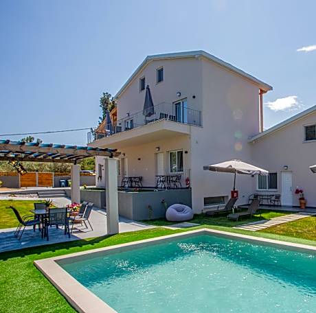 Privileged villa