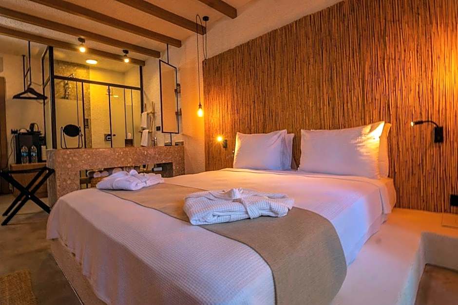 Very Chic Adult Only 18 