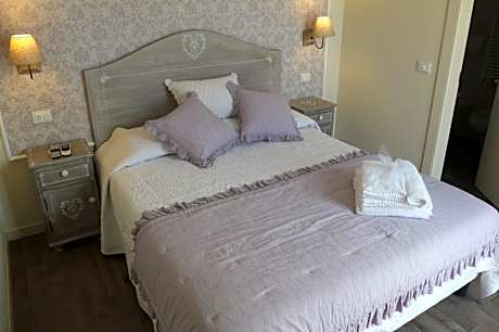 Double Room with Patio