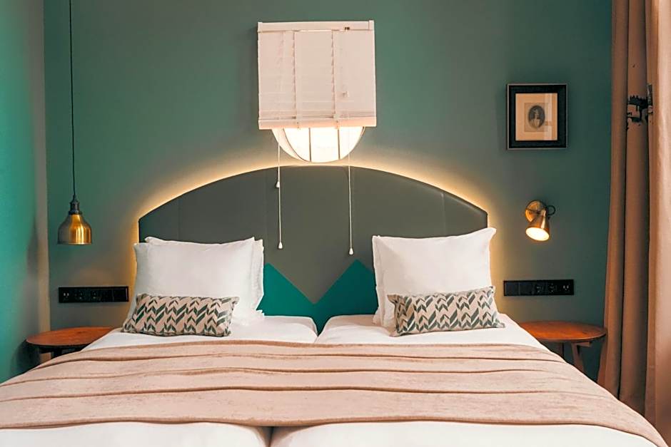 The Hendrick's Hotel