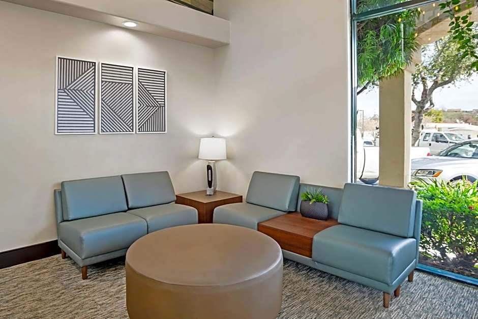 Best Western Plus Black Oak