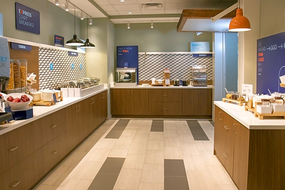 Holiday Inn Express And Suites Tuscaloosa East Cottondale By IHG