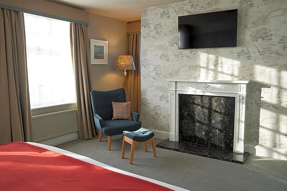 Castle Hotel by Chef & Brewer Collection