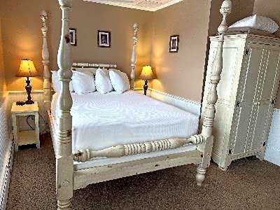 Stafford's Bay View Inn