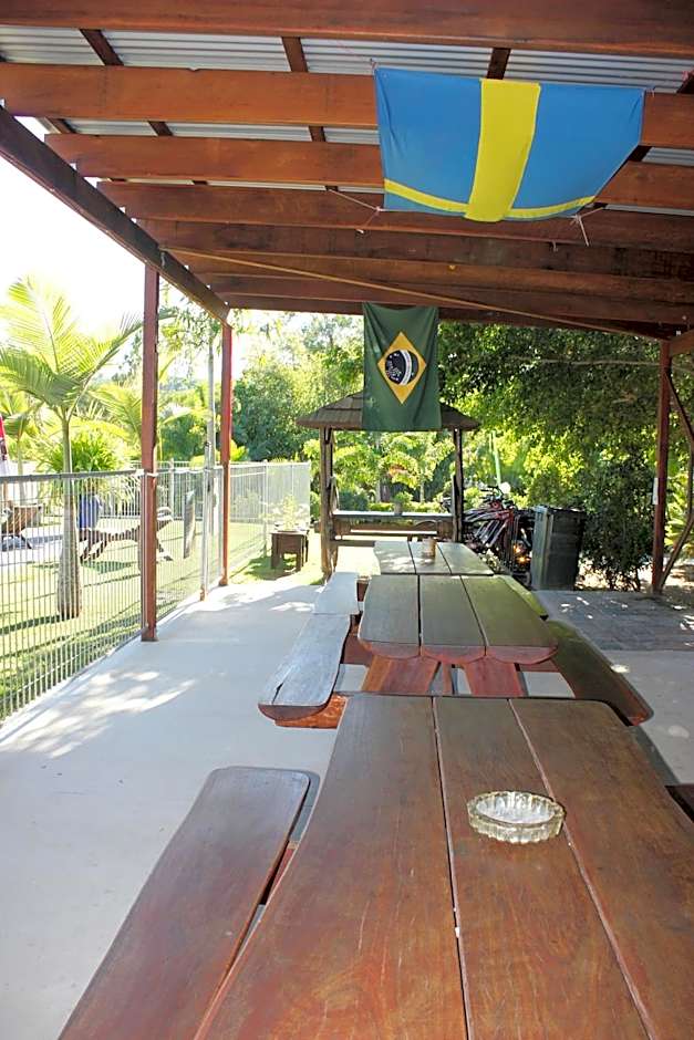 1770 Southern Cross Travellers Retreat