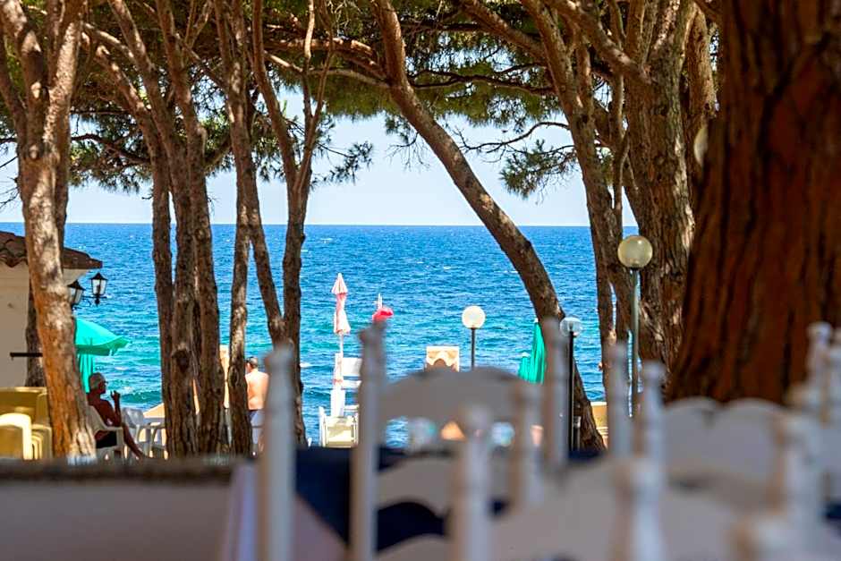 Club Hotel Marina Seada Beach
