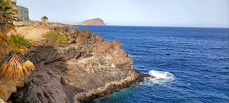 Photo 1 of 50 of Gota de Mar