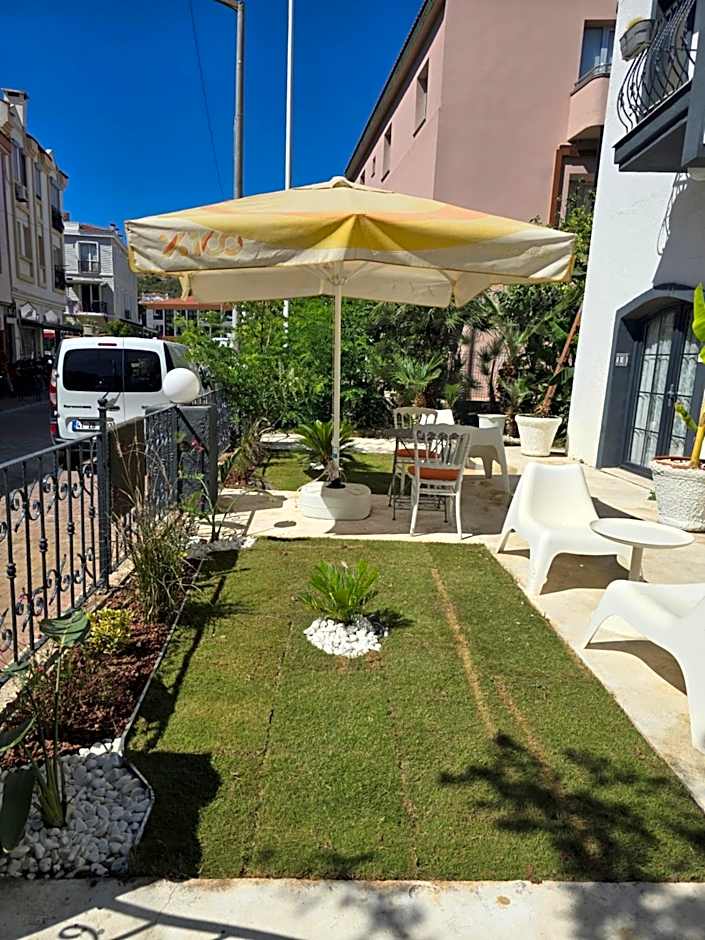 Marina Sahil Hotel
