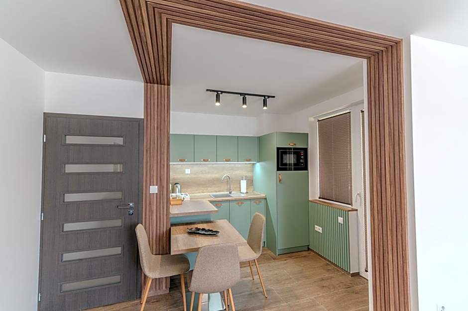 Sea Twins Luxury Aparthotel - 150 m from the beach