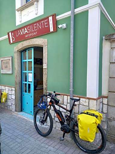 Palazzo ReSilente- Ostello