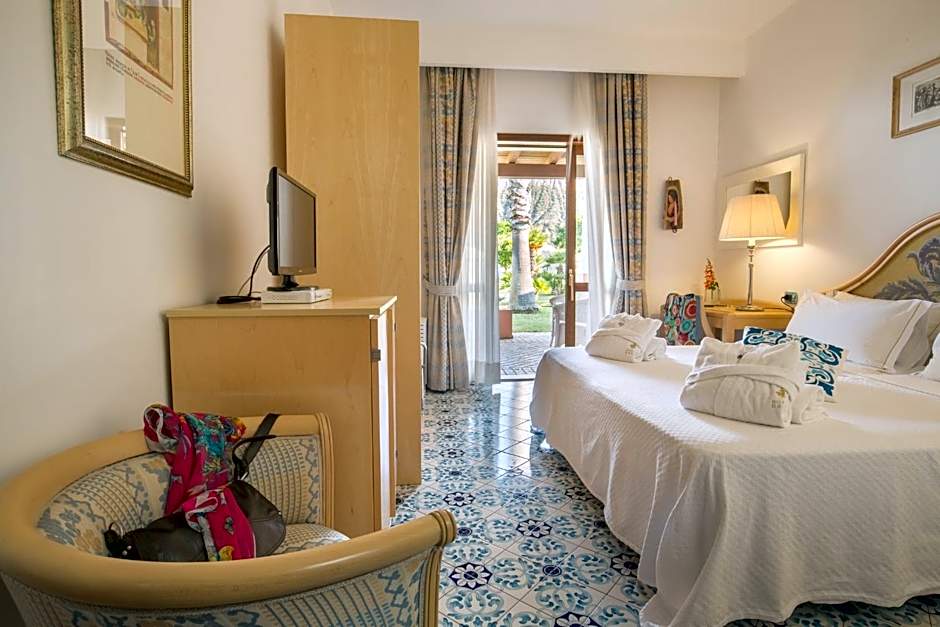 Hotel Eros