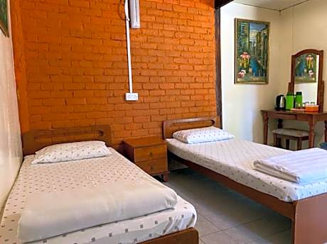 Budget Twin Room