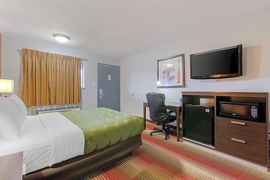 Quality Inn Columbus-East