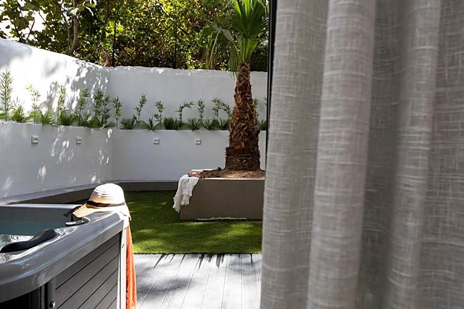 LUX&EASY Athens Downtown Residences