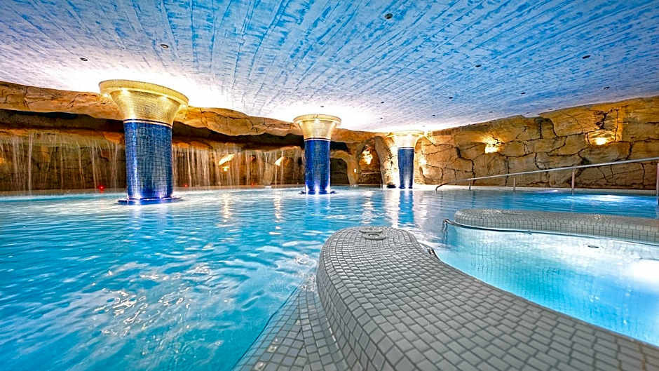 BULL Eugenia Victoria & SPA