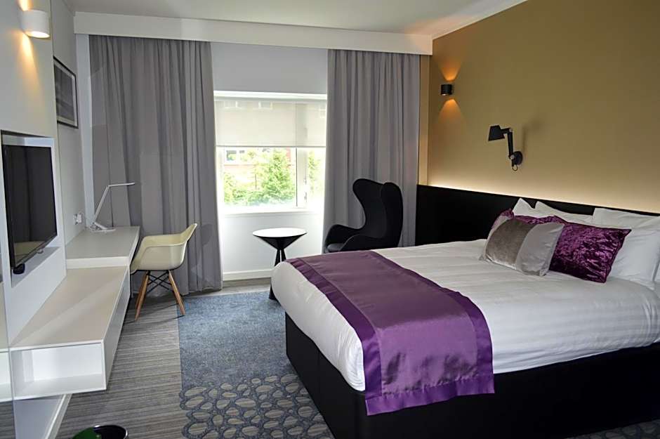 Golden Jubilee Conference Hotel