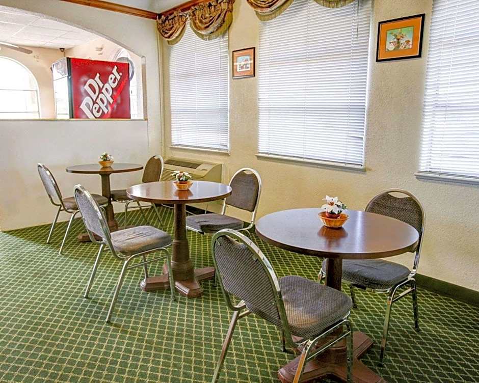 Econo Lodge Temple
