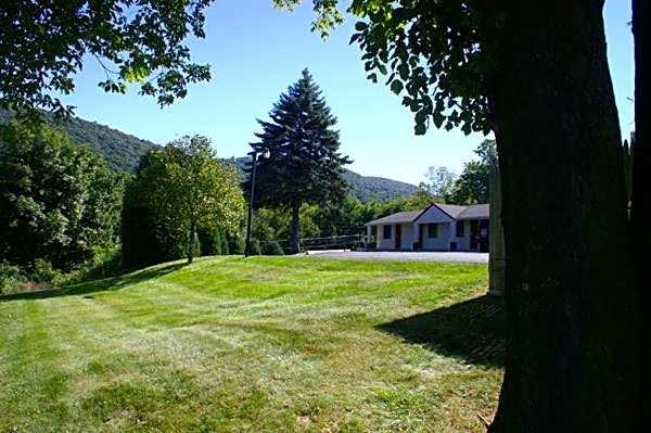 Appalachian Motel