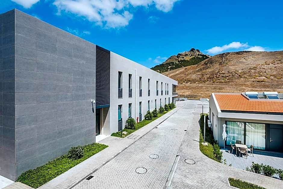 Vila Baleira Village