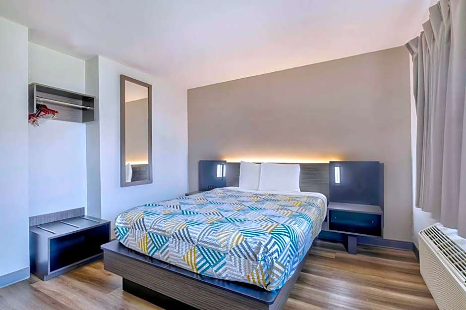 Motel 6-Villa Park, IL - Chicago West