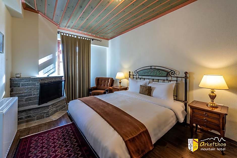 Arkefthos Mountain Hotel
