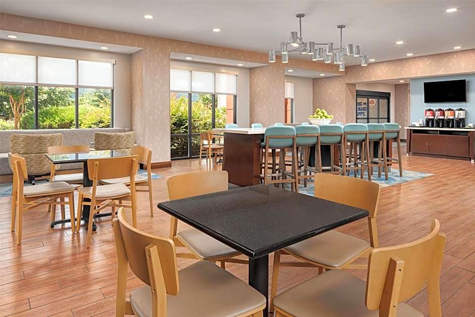 Hampton Inn By Hilton Kimball