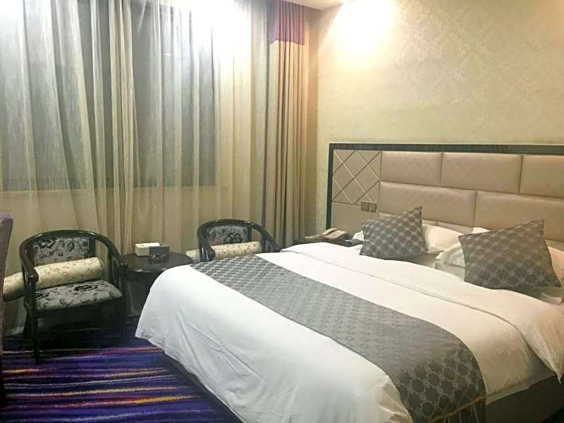 GreenTree Alliance Bengbu Railway Station Hotel