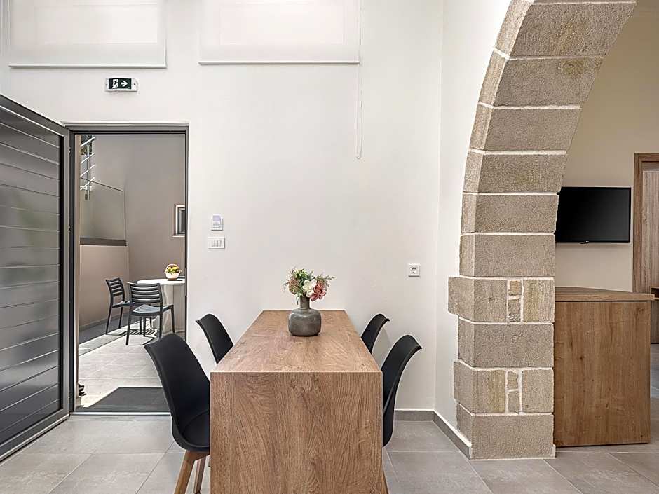 Casa D'Irene Deluxe Hotel