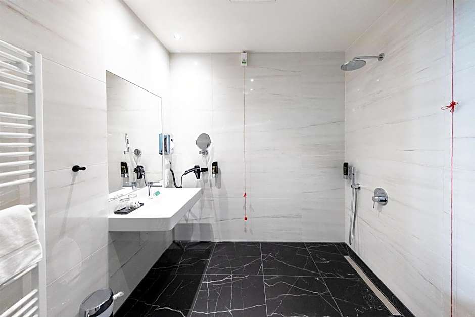 Best Western Premier Royal Blue - Adult only
