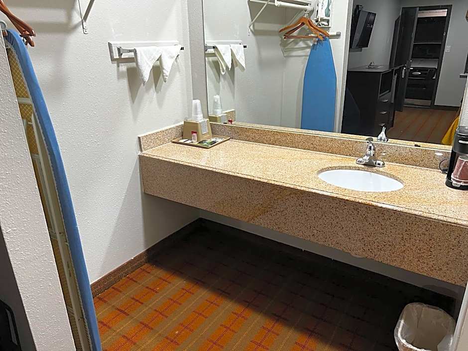 Economy Inn Ashdown