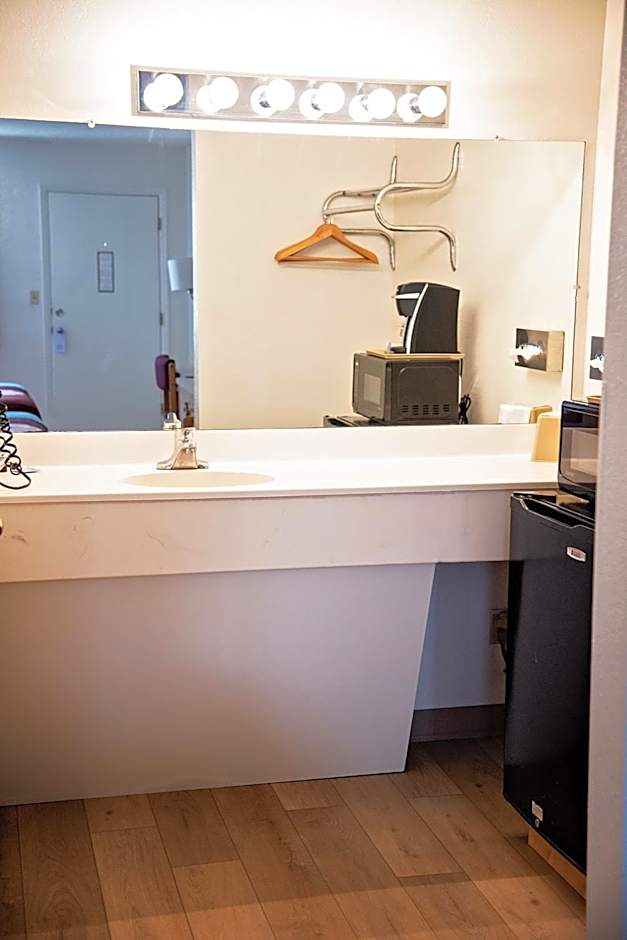 The Virginian Inn Moab Downtown