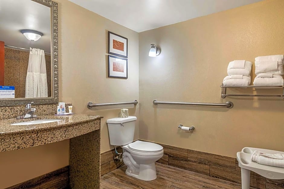 Comfort Suites near MCAS Beaufort