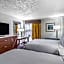 DoubleTree By Hilton Milwaukee Downtown