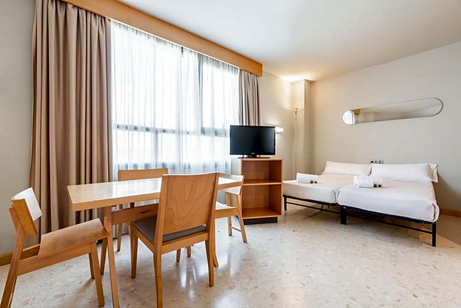 Aparthotel Exe Campus San Mamés