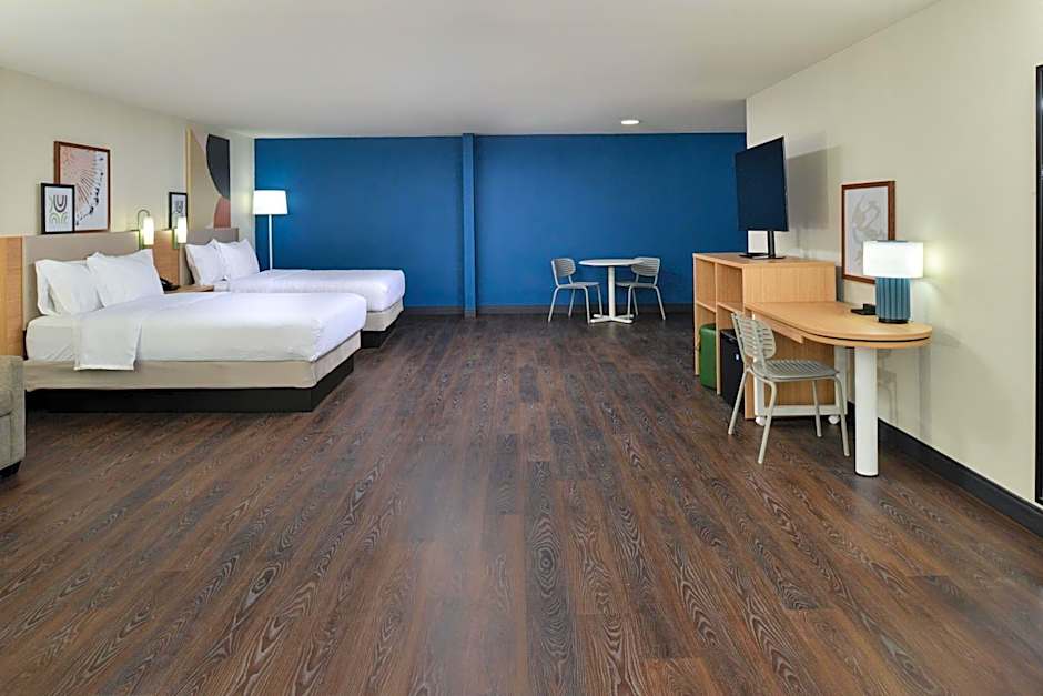 Spark by Hilton Dallas Market Center