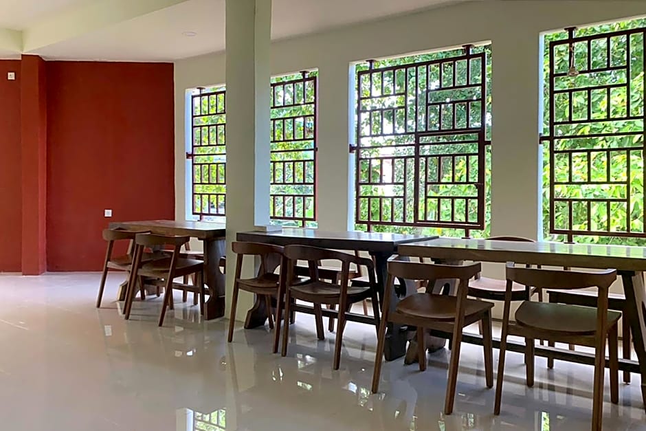 Urbanview Hotel Kansa near Harbour Bay Batam by RedDoorz