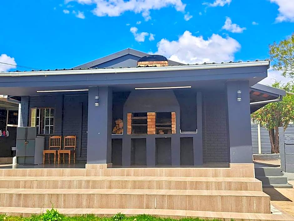 Mino Guest House