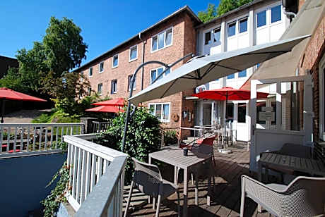 Flensbed Hotel & Hostel