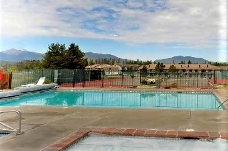 Pines at Meadow Ridge