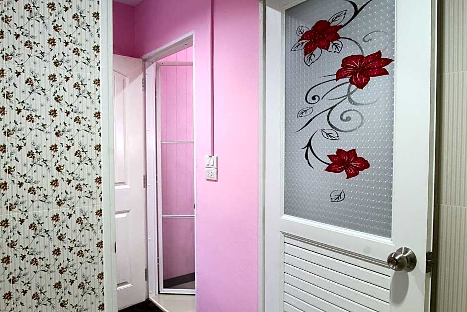 Siri Guesthouse