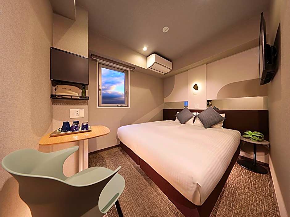 Tennoji Crystal Hotel